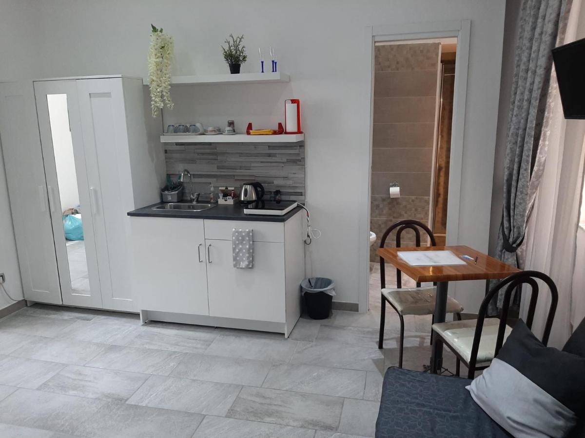 2 Passi A Napoli Bed & Breakfast Eksteriør bilde